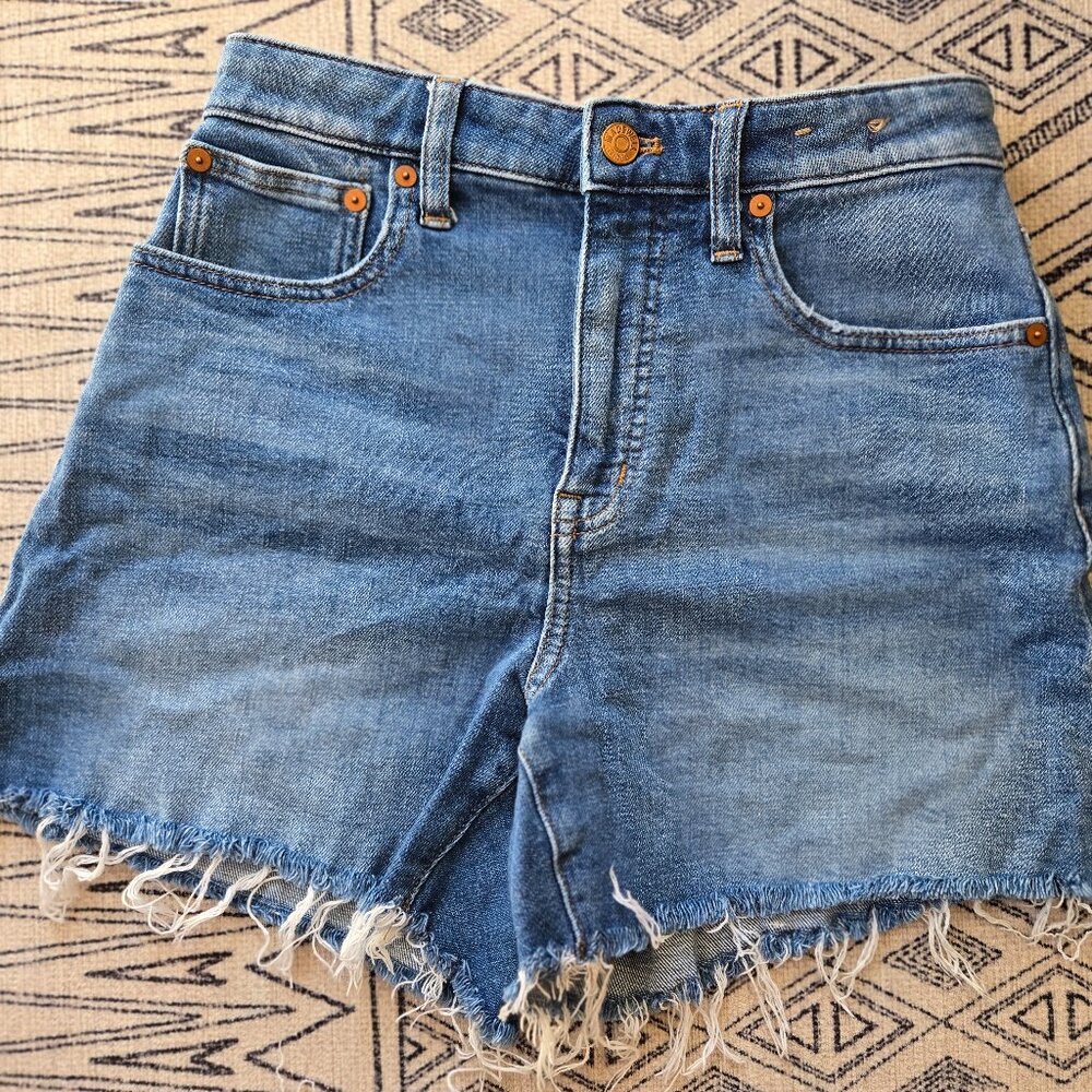 Madewell Curvy High Rise Shorts